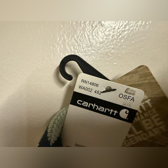 Carhartt women’s Multicolored Blue Knit Cap - Picture 3 of 3